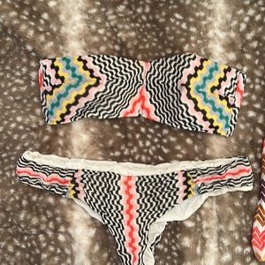 Zig zag knit missoni bikini with bag